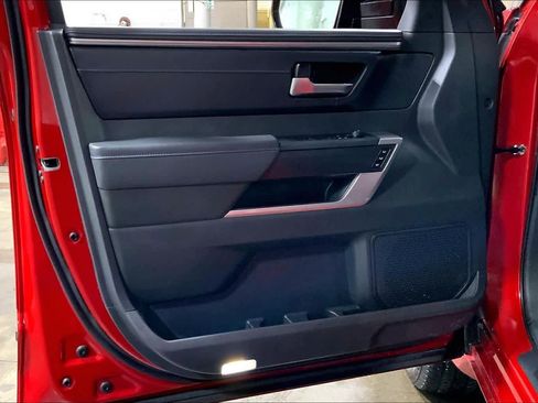 Used 2025 Toyota Tundra Platinum image 22