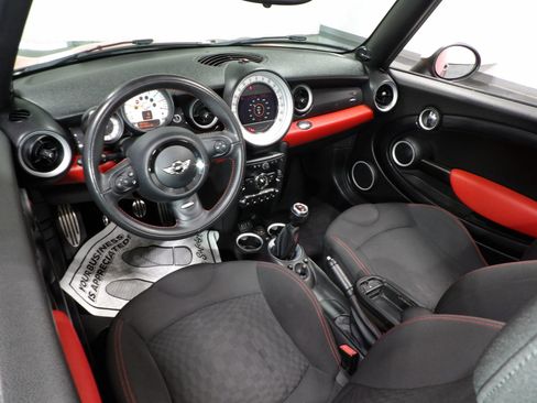 Used 2013 MINI Cooper S FWD image 12