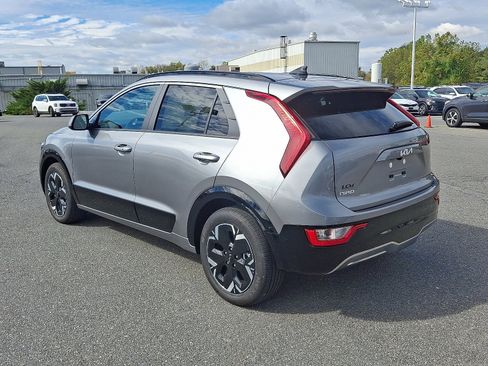New 2025 Kia Niro Wind image 4