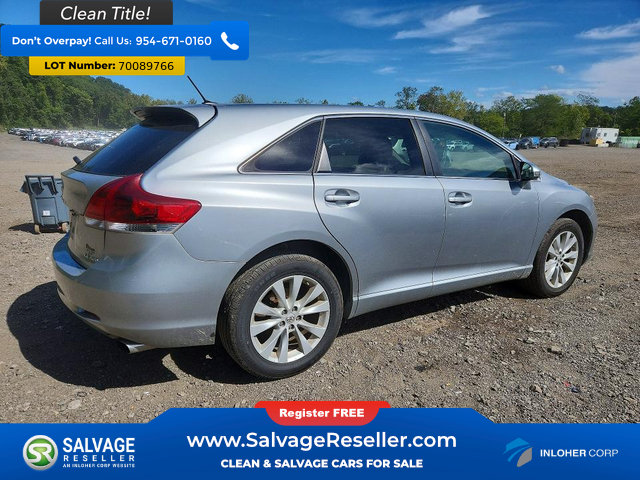 Used 2015 Toyota Venza LE AWD/4WD image 4