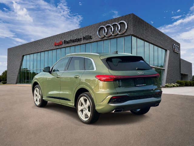 Certified 2025 Audi Q5 Premium w/ Premium Plus AWD/4WD image 4