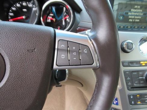 Used 2011 Cadillac CTS Premium image 19