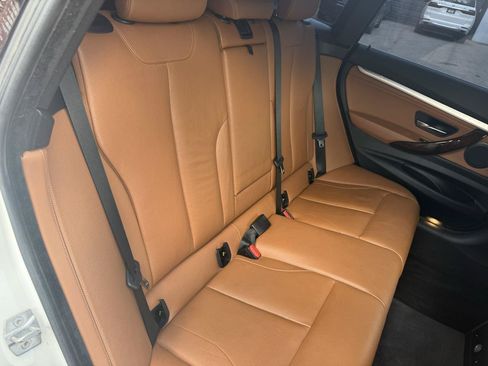 Used 2016 BMW 328i Gran Turismo xDrive AWD/4WD image 8