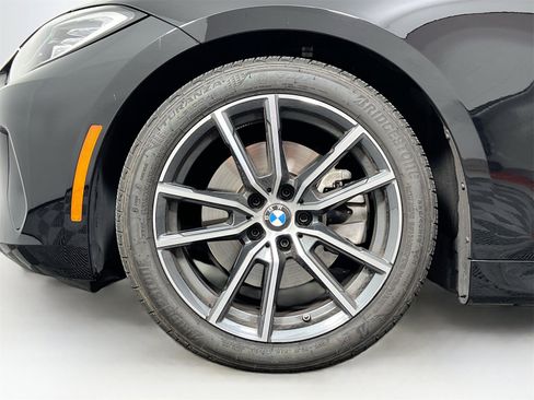 Used 2024 BMW 430i Convertible w/ Convenience Package image 30