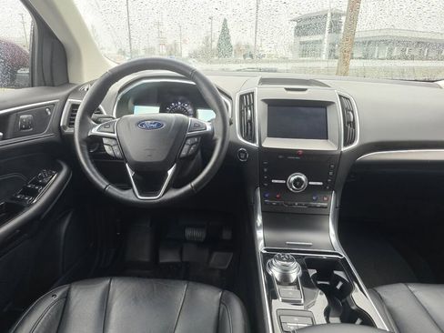 Used 2020 Ford Edge Titanium w/ Equipment Group 301A image 16