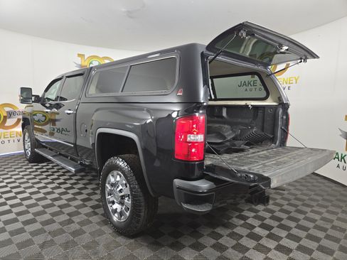 Used 2019 GMC Sierra 2500 Denali w/ Duramax Plus Package image 27