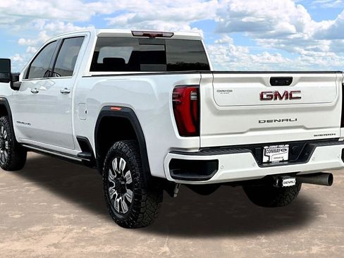 Used 2024 GMC Sierra 3500 Denali w/ Denali Reserve Package image 5