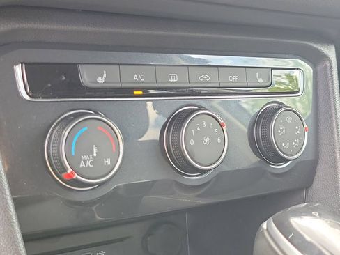Used 2023 Volkswagen Tiguan S FWD image 25