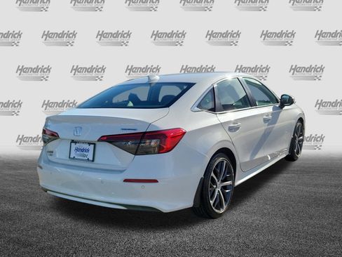 Used 2024 Honda Civic Touring image 7