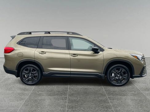 Certified 2025 Subaru Ascent Onyx Edition w/ Onyx Package image 6