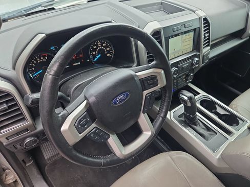 Used 2018 Ford F150 Lariat AWD/4WD image 10