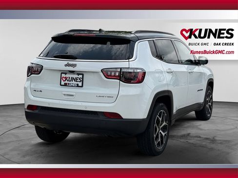 Used 2025 Jeep Compass Limited AWD/4WD image 10