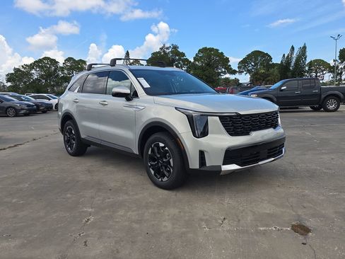 New 2026 Kia Sorento S AWD/4WD image 2