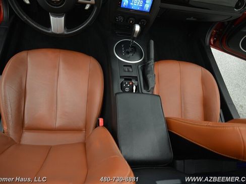Used 2008 MAZDA MX-5 Miata Grand Touring w/ Premium Pkg image 16