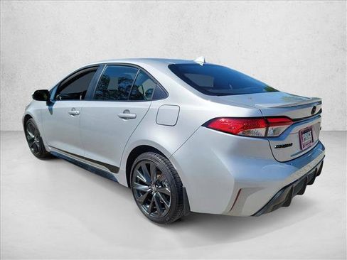 Used 2026 Toyota Corolla SE FWD image 7