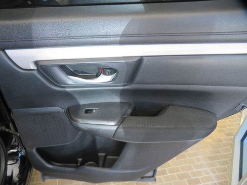 Used 2021 Honda CR-V LX image 21