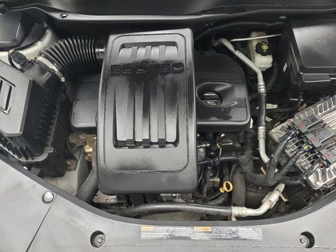 Used 2017 GMC Terrain SLE image 30