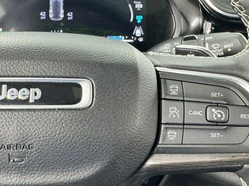 Used 2024 Jeep Grand Cherokee Limited 4xe AWD/4WD image 23