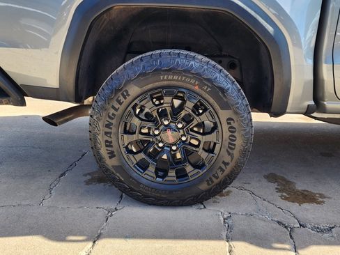 New 2026 GMC Canyon Elevation w/ Convenience Package image 50