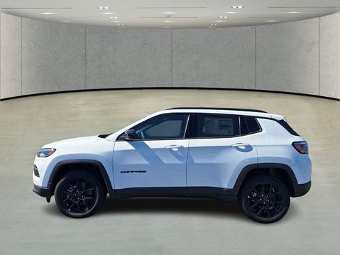 New 2026 Jeep Compass Latitude w/ Quick Order Package 29K image 8