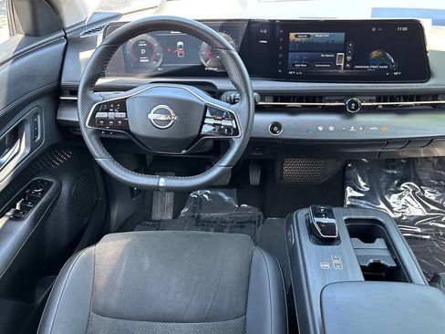 Used 2024 Nissan Ariya FWD image 14