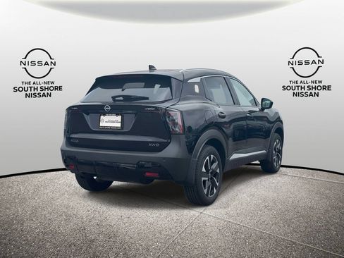 Used 2026 Nissan Kicks SV w/ Cold Weather Package AWD/4WD image 5