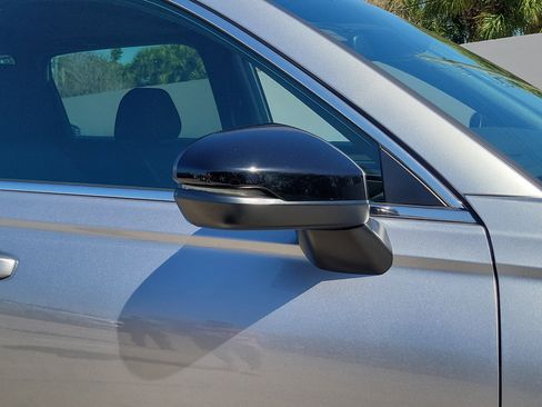 Used 2023 Honda CR-V Sport image 8