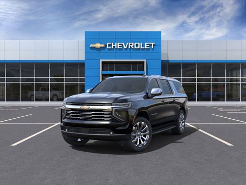 New 2025 Chevrolet Suburban Premier w/ Sun And Tow Package image 32