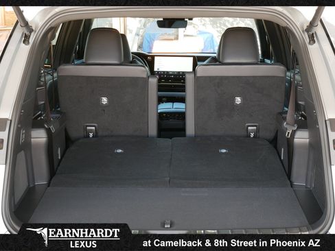 New 2026 Lexus TX 500h AWD image 19