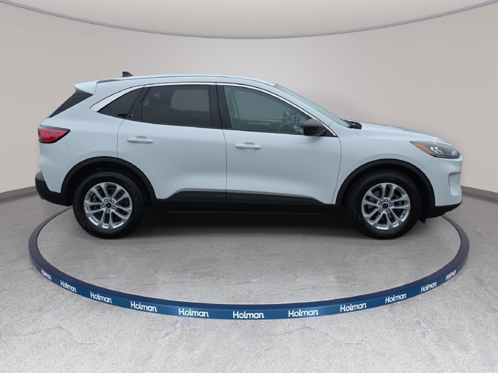 Certified 2022 Ford Escape SE w/ Convenience Package FWD image 4