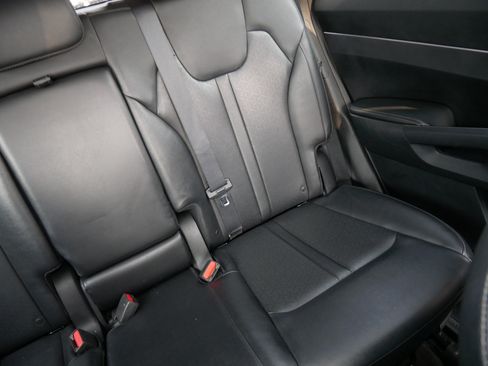 Used 2022 Kia Sorento S FWD image 14