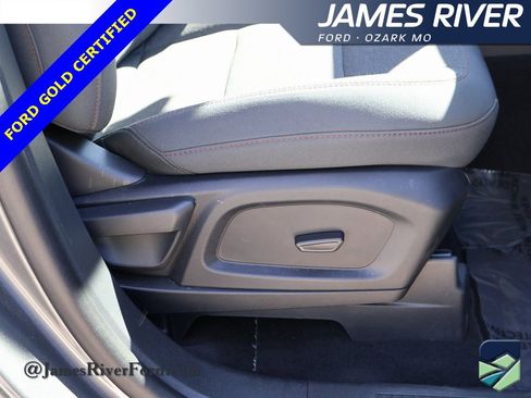 Certified 2025 Ford Explorer Active image 10