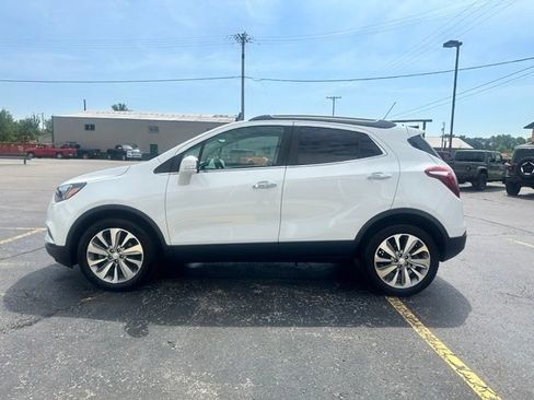 Used 2019 Buick Encore Preferred FWD image 9