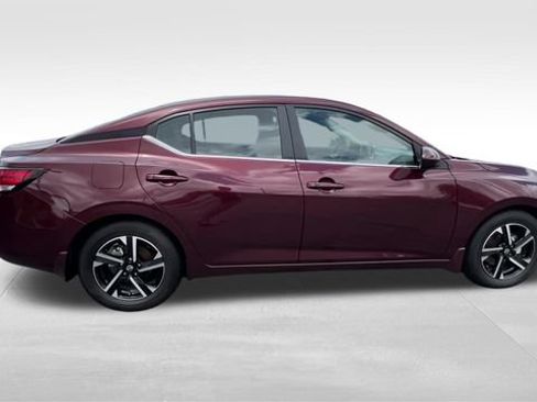 Used 2025 Nissan Sentra SV w/ All-Weather Package FWD image 8