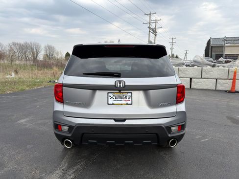 Used 2023 Honda Passport EX-L image 7