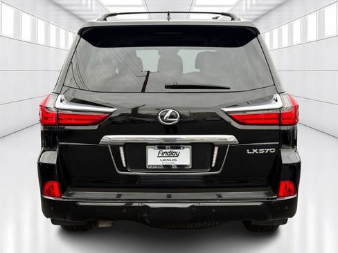 Used 2019 Lexus LX 570 4WD w/ Luxury Package image 6
