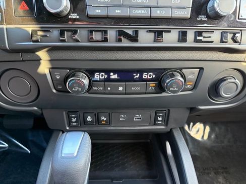 New 2026 Nissan Frontier SV image 33