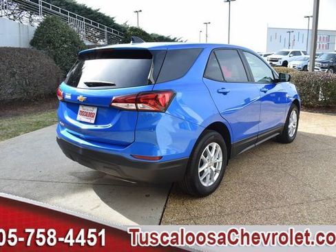 Used 2024 Chevrolet Equinox LS w/ LS Convenience Package image 10
