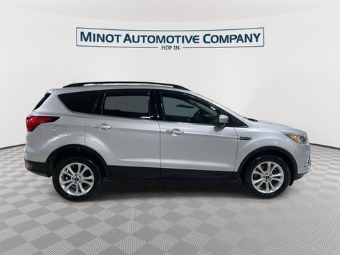 Used 2019 Ford Escape SEL AWD/4WD image 9
