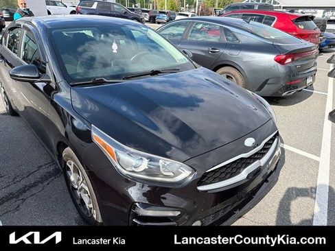 Used 2019 Kia Forte LXS FWD image 1