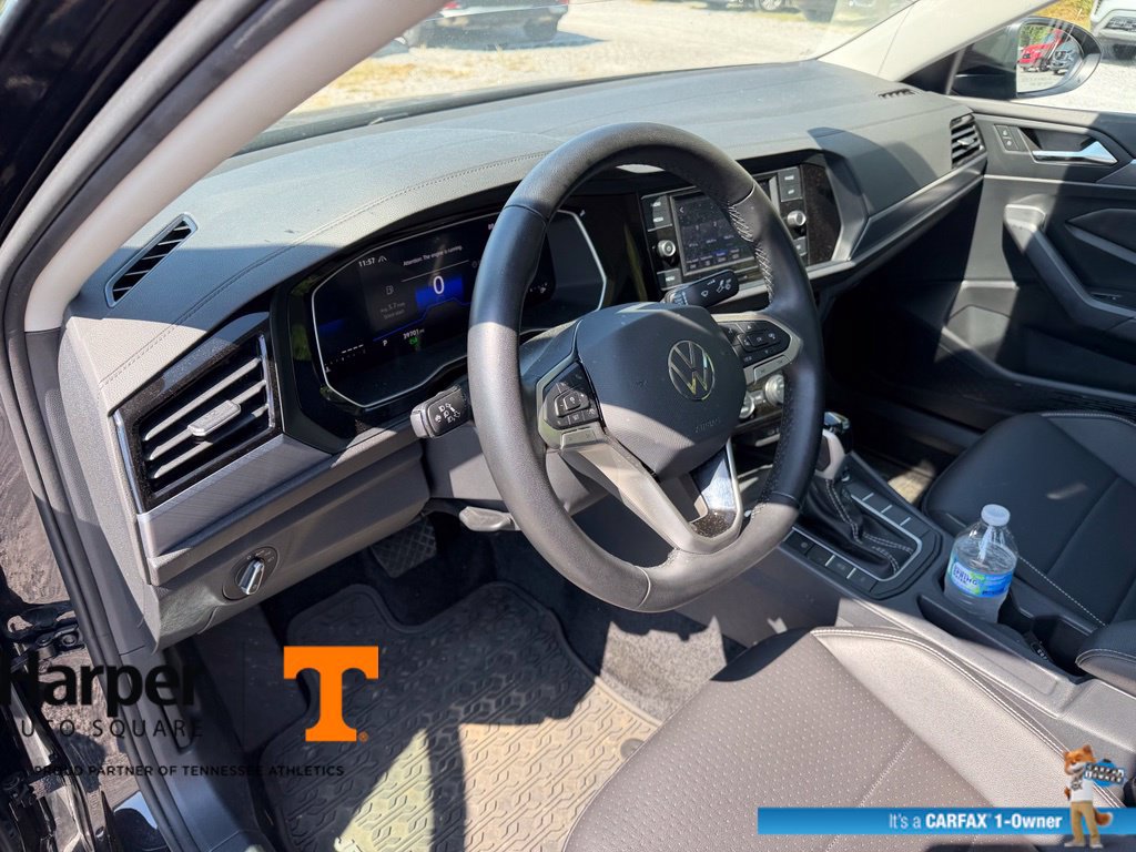 Used 2024 Volkswagen Jetta SE w/ Panoramic Sunroof Package FWD image 14