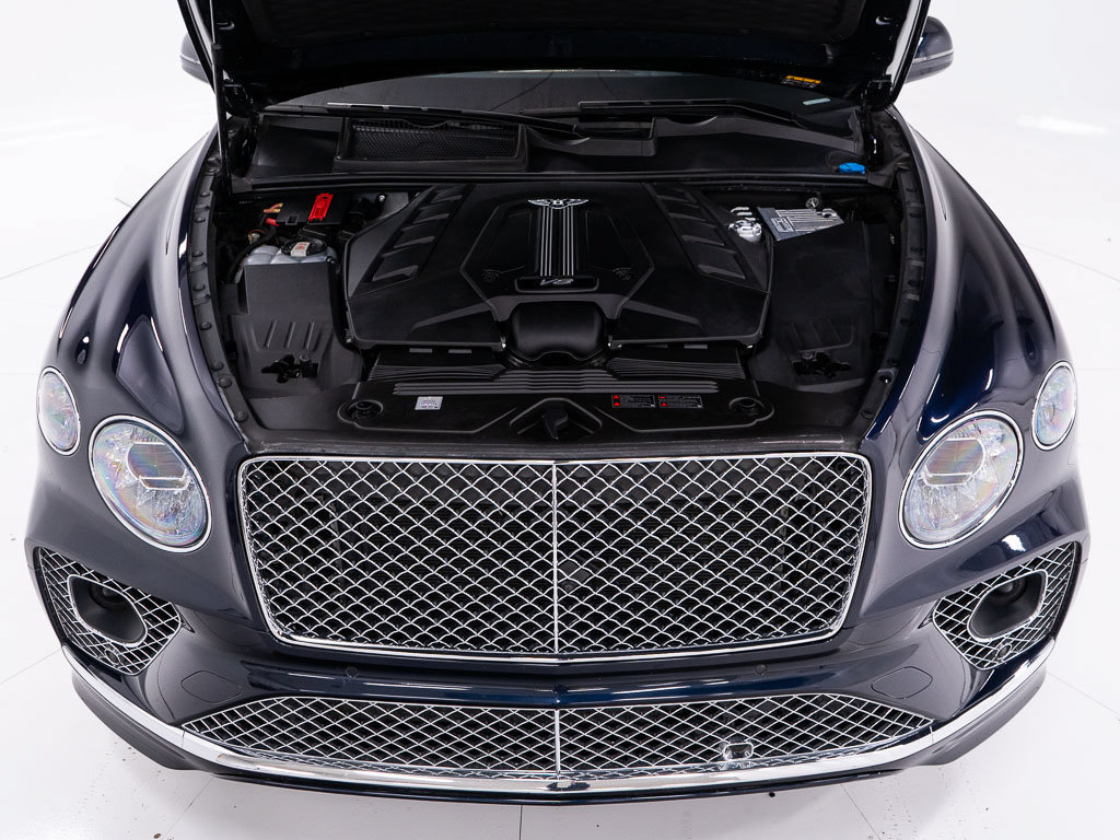 Certified 2022 Bentley Bentayga AWD/4WD image 48