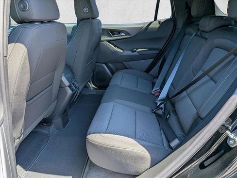 New 2026 Chevrolet Equinox LT FWD image 16