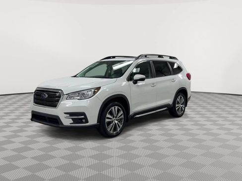 Used 2020 Subaru Ascent Limited w/ Technology Package AWD/4WD image 4
