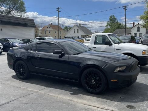 Used 2014 Ford Mustang Coupe w/ Equipment Group 102A RWD image 2