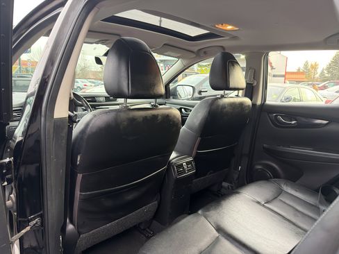 Used 2018 Nissan Rogue Sport SL w/ SL Premium Package image 11