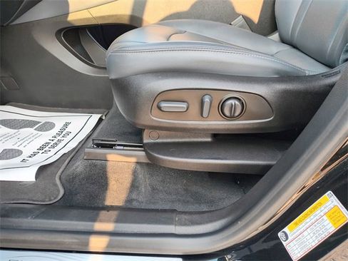 Used 2023 Buick Enclave Essence w/ Experience Buick Package image 15