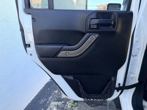 Used 2013 Jeep Wrangler Unlimited Sport image 28