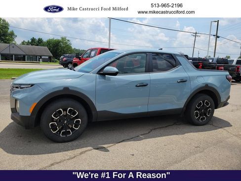 Used 2022 Hyundai Santa Cruz SEL AWD/4WD image 2