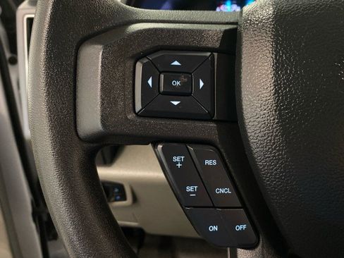 Certified 2022 Ford F350 XLT w/ XLT Value Package image 20